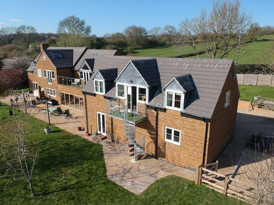 Field View Villa Braunston  Exterior photo